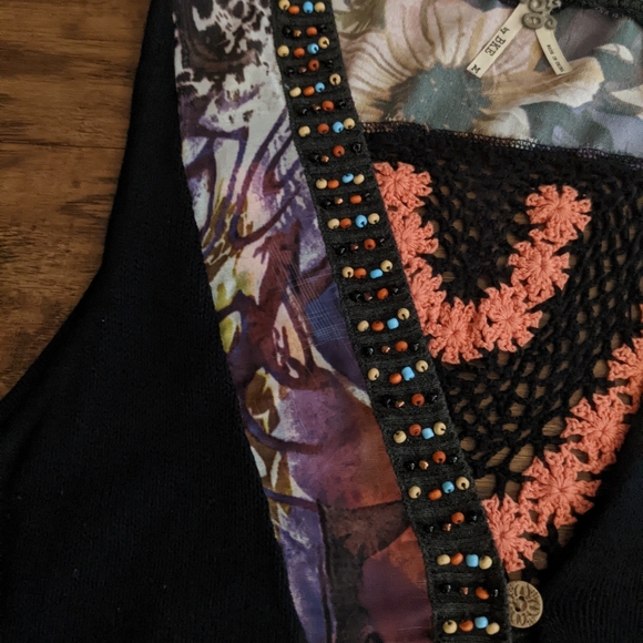 Gimmicks by BKE Black Boho Vest - Picture 5 of 15